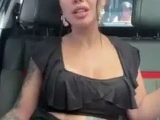 Sarahpeterson  live sex cam