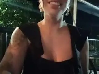 Sarahpeterson  live sex cam