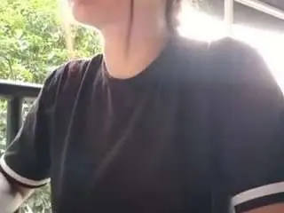 Sarahpeterson  live sex cam
