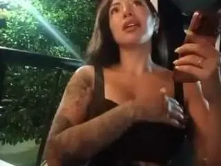 Sarahpeterson  live sex cam