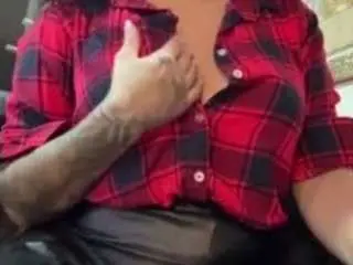 Sarahpeterson  live sex cam