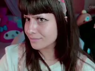 Camiiowo  live sex cam
