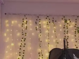 Kathkitty1  live sex cam