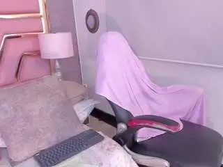 Maywestt  live sex cam