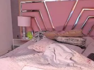 Maywestt  live sex cam