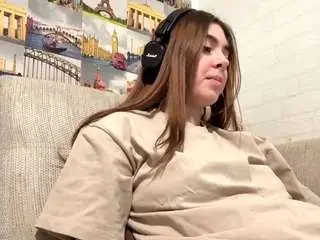 Refugiodeuink  live sex cam