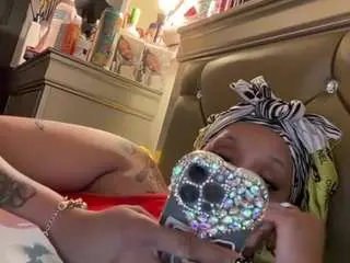 Xxxotictheeelovely  live sex cam