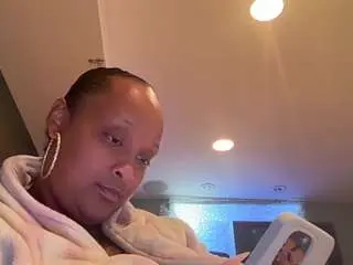 Xxxotictheeelovely  live sex cam