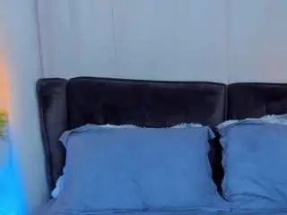 1carlawhite  live sex cam