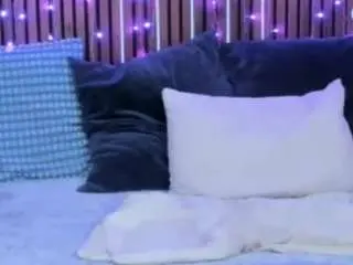 Sashaskyx  live sex cam