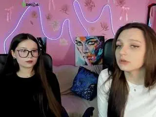 Emori-maxon  live sex cam