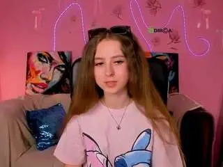 Emori-maxon  live sex cam