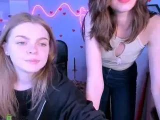 Emori-maxon  live sex cam