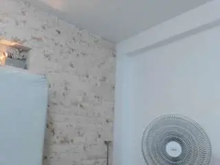 Penelope-russo  live sex cam