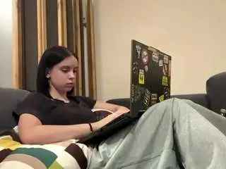 Sanaskowronski  live sex cam