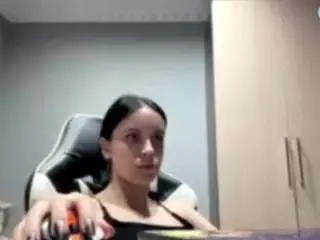 Sanaskowronski  live sex cam