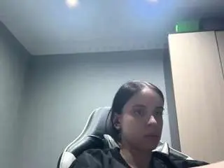 Sanaskowronski  live sex cam