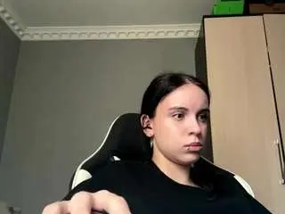 Sanaskowronski  live sex cam