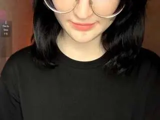 Audreyviau  live sex cam