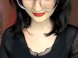 Audreyviau  live sex cam