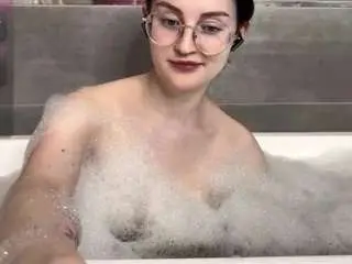 Audreyviau  live sex cam