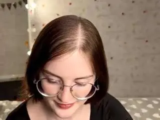 Audreyviau  live sex cam