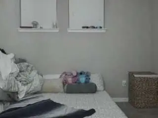 Creamyricanfountain  live sex cam