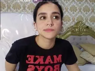 Jessb18  live sex cam