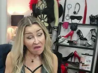 Luxcrystal  live sex cam