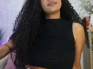 Naomixjones  live sex cam