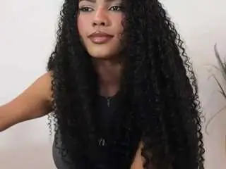 Naomixjones  live sex cam