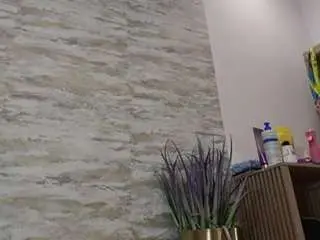 Naomixjones  live sex cam