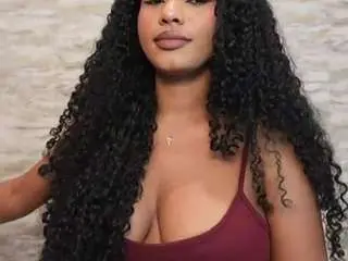 Naomixjones  live sex cam