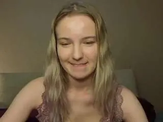 Shantelghan  live sex cam