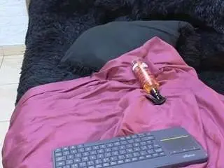 Ximenawilliamss  live sex cam