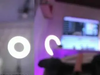 Ateneaklett1  live sex cam