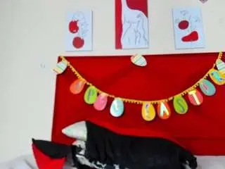 Dakotaholand  live sex cam