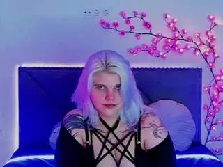 Joannlowe  live sex cam