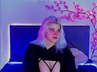 Joannlowe  live sex cam