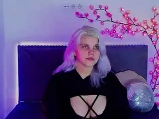 Joannlowe  live sex cam