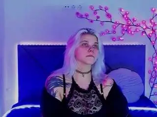 Joannlowe  live sex cam