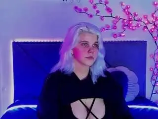 Joannlowe  live sex cam