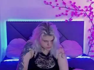 Joannlowe  live sex cam