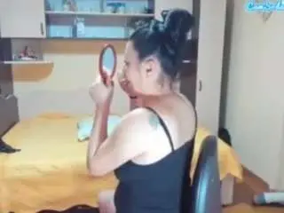 Soffyskye  live sex cam