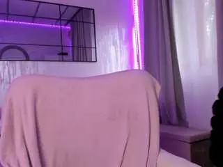 Ahleyrosee  live sex cam