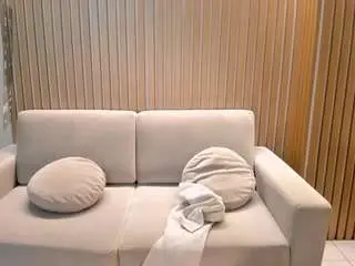 Amber-stonee  live sex cam