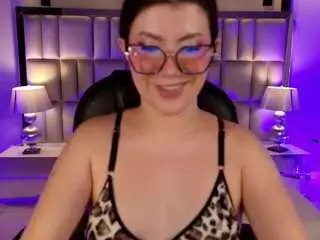 Amber-stonee  live sex cam