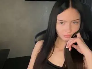 Emasivert  live sex cam