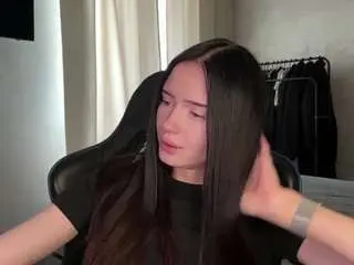 Emasivert  live sex cam