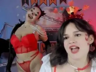 Dominika-glow  live sex cam